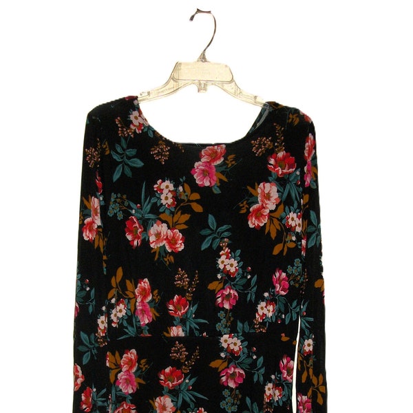 Vintage Black Floral Tunic Top Pullover by Loft Women's Size 8 can be worn as Mini dress Hippie Boho Festival Only 10 USD