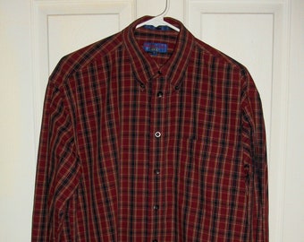 SAlE 70% OFF Vintage Red Wine Plaid Shirt Long Sleeve Oxford OCBD Enro Men's Medium Collegiate Preppy Dark Academia was 10 Dollars Now 2.99