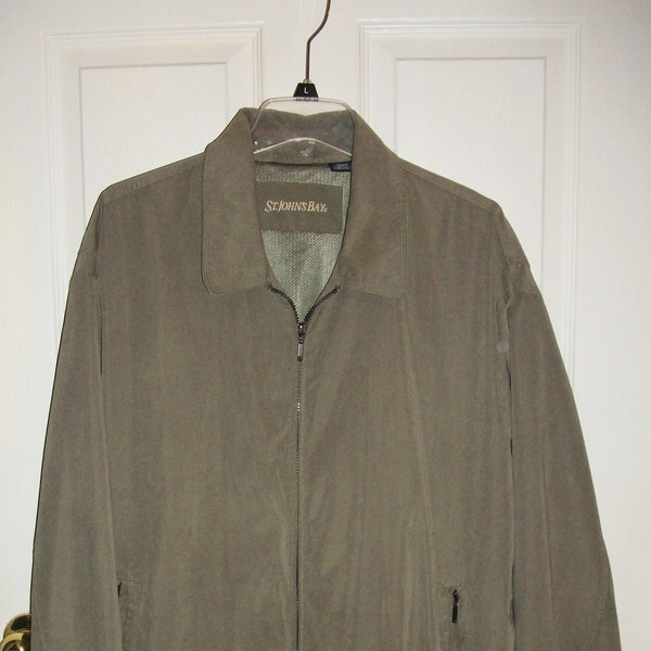 SAlE 70% OFf Vintage Beige Tan Windbreaker Jacket St Johns Bay JC Penneys XXL was 12 Now 3.60 USD