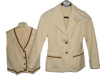 Vintage 1970s Cream Blazer Point Collar & Matching Vest The Suit Small Mod Only 20 USD