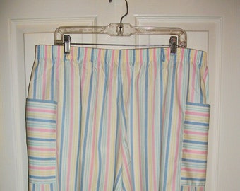 Vintage Womens Shorts High Waist Split Skirt Skorts Culottes Oversize POCKETS Erminia Extra Large Size 38 White Pastel Stripes Only 4.99 USD