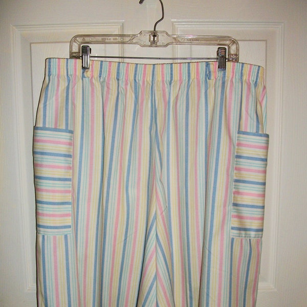 Vintage Womens Shorts High Waist Split Skirt Skorts Culottes Oversize POCKETS Erminia Extra Large Size 38 White Pastel Stripes Only 4.99 USD