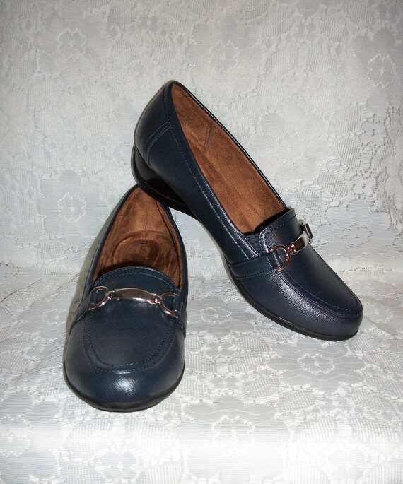 Vintage Ladies Navy Blue Loafers Slip Ons by Naturalizer Size - Etsy