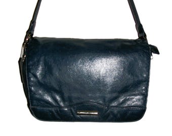 SAlE 50% OFF Vintage Purse Navy Blue Leather Shoulder Bag Cabin Now 5 Dollars