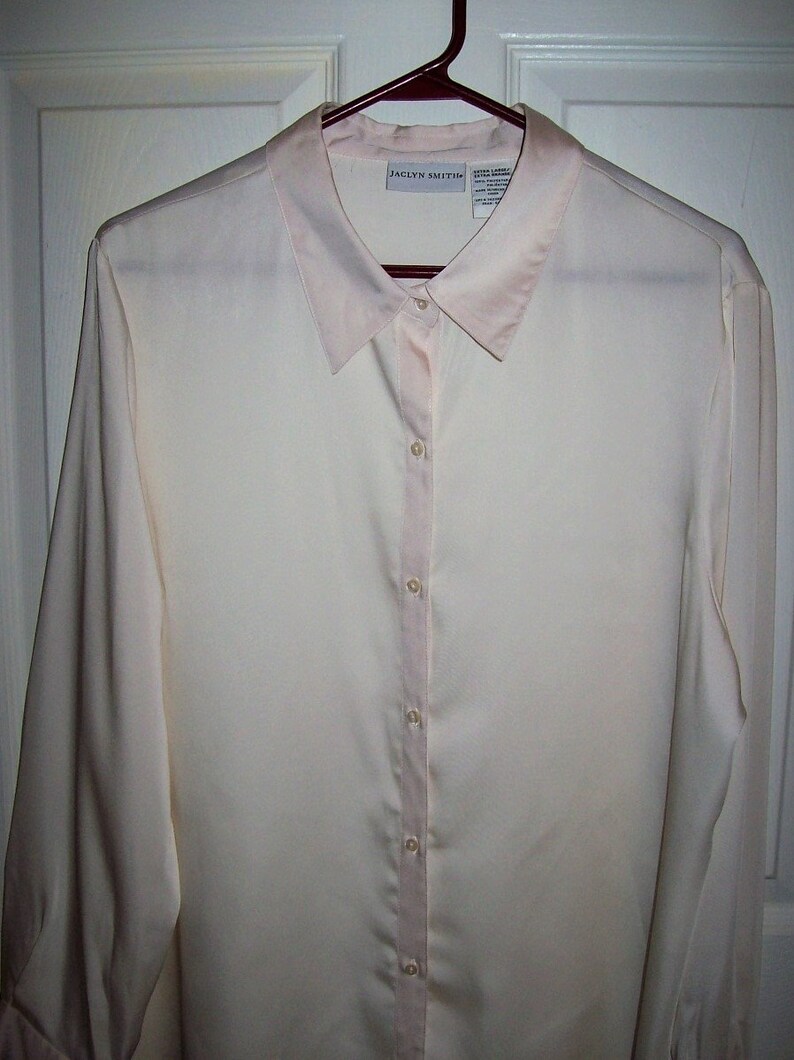 Vintage Cream Off White Button Down Blouse Long Sleeve Top by Jaclyn Smith Extra Large Only 6 USD