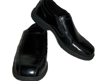 Vintage Black Leather Slip On Loafers by Nunn Bush Men's Size 8 Only 12 USD