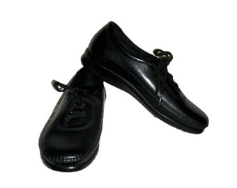 Vintage Black Leather Oxfords Tri Pad Comfort Granny Shoes by SAS Size 7 1/2 N Only 8 USD