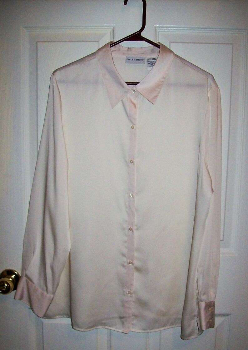 Vintage Cream Off White Button Down Blouse Long Sleeve Top by Jaclyn Smith Extra Large Only 6 USD