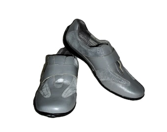 SAlE 50% OFF Vintage Tennis Shoes Gray Leather Adjustable Strap Dr Scholls Size 7 Now 5 USD