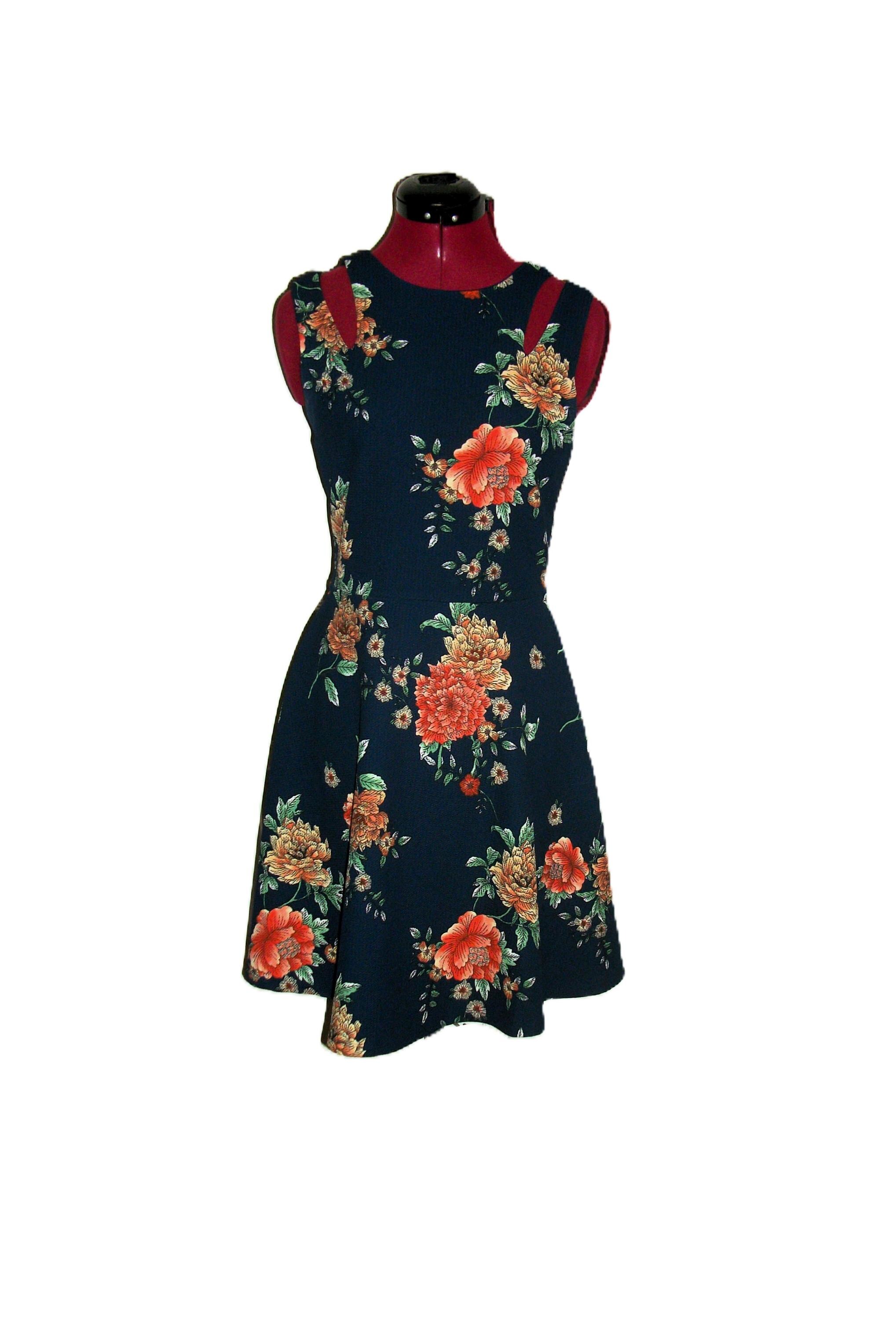 winter dress mini AKIRA Kiss Pink/ Blue boho floral Size:12-13 _badge_new_-_buy_2_get_15%_off while the long