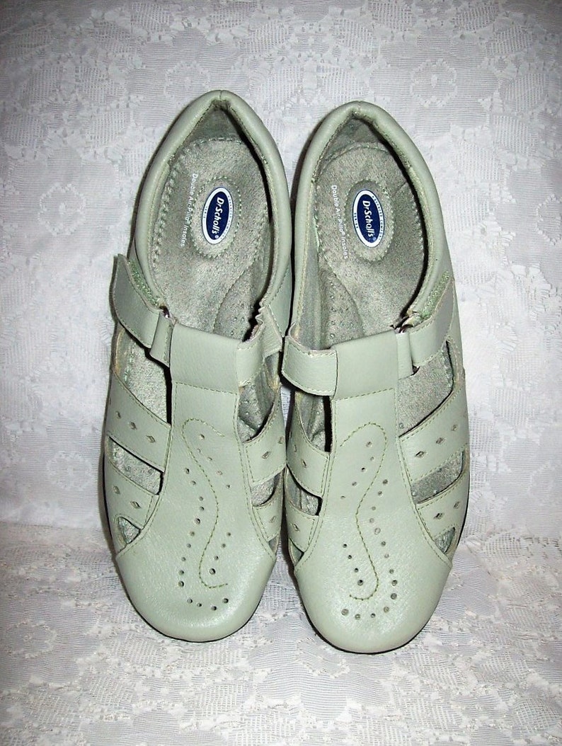 Vintage Ladies Sage Green Leather Mary Janes Shoes by Dr Scholl/'s Size 9 Wide Only 11 USD