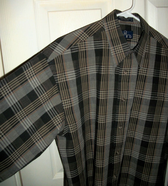 Vintage Gray & Black Plaid Long Sleeve Shirt Poin… - image 2