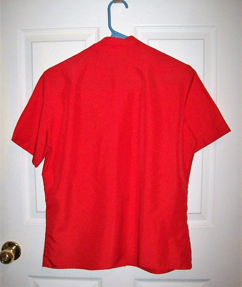 Vintage 1970s Red Short Sleeve Secretary Blouse w Pussy Bow Tie Button Down by Laura Mae Large Size 12-14 Only 8 USD