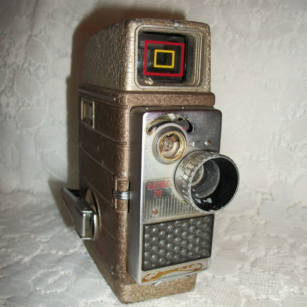 Vintage Bell & Howell 8mm Electric Eye Movie Camera Wind Up Hand Crank Cosplay Photo Prop Only 5.99 USD