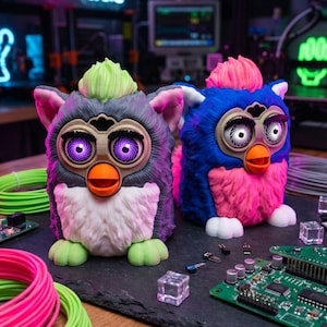 Furby Umbris Mtg Commander Deck Box | Creepy Magic The Gathering Korthållare