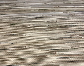 Tightweave grasscloth wallcovering (griege)