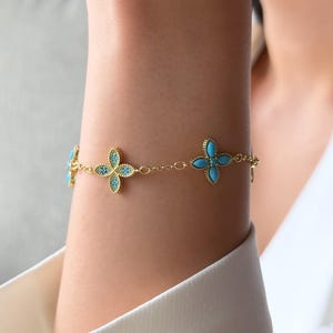 Gold Turquoise Clover Bracelet, Gold Flower bracelet, Blue Enamel Charm Bracelet, Dainty Floral Jewelry