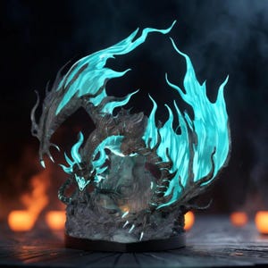 Könnte beinhalten: Eine detaillierte Fantasy-Skulptur eines Drachen mit dunklem, strukturiertem Körper und leuchtend türkisfarbenen Flammen. Der Drache sitzt auf einem felsigen Sockel, wobei die Flammen eine dramatische, ätherische Darstellung bilden. Die Skulptur steht vor dunklem Hintergrund.