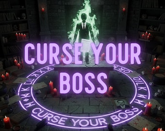 Może przedstawiać: Cyfrowa ilustracja z tekstem "CURSE YOUR BOSS" w jasnofioletowym kolorze. Scena przedstawia postać w garniturze w zielonych płomieniach, otoczoną świecami, książkami i okrągłym wzorem z tekstem, tworząc mistyczną atmosferę.