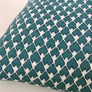 Double sided, Dark teal and cream heart arrow ikat geometric decorative pillow cover, accent pillow, throw pillow image 4