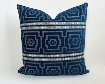 Navy indigo blau gestickte geometrische boho dekorative Kissenbezug