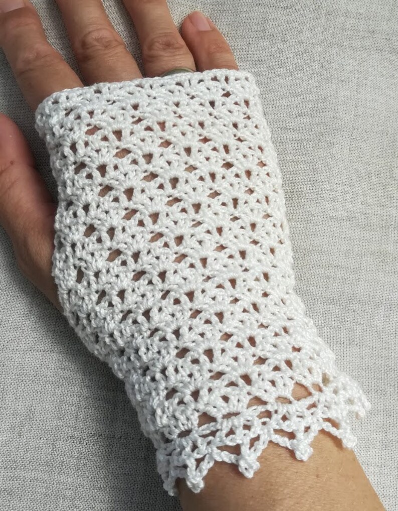 PDF pattern crochet lace gloves Etsy