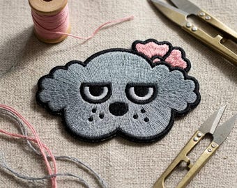 Cute Grumpy Dog Embroidered Patch, Kawaii Grey Poodle Iron On Patch, Funny Puppy Badge for Jackets Bags, Cute Cartoon Animal Patch