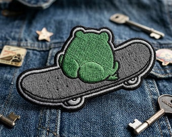 Green Frog on Skateboard Embroidered Patch, Cute Animal Iron On Patch, Skater Frog Aesthetic Badge for Denim Jacket, Backpack Accessory