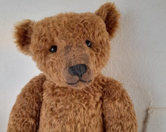 Hampton Bears, Johan, 23” centre seam antique style teddy bear.