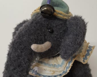 Hampton Bears, Eddie the elephant antique style.