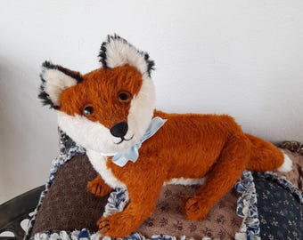 Hampton Bears, Mr. Fox antique style artist fox.