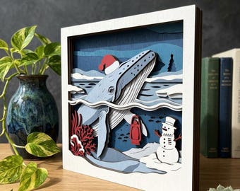 MD506 Christmas Whale Shadow Box SVG, Plik 3D z wielorybem w czapce Mikołaja, Grafika ścienna z motywem oceanu i zimy, Wielowarstwowa grafika CNC Glowforge,