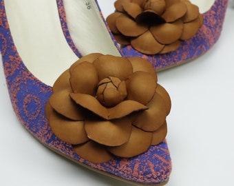 Shoe decoration, Brown Leather Camellia shoe clips