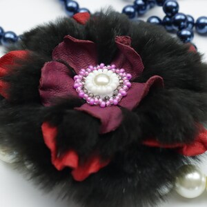 Leather/fur flower brooch,  Leather fur rose in black and red