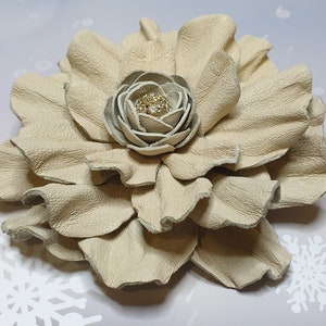 Handmade Leather Flower Brooch: Beige Rose Pin (8-10cm)