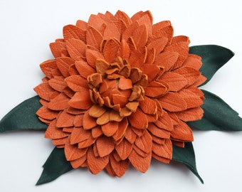 Broche fleur en cuir, chrysanthème en cuir, aster, fleur en cuir, broche chrysanthème en cuir