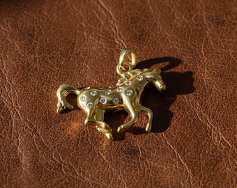 Collar con colgante de caballo dorado, joyería de circonita, regalo ecuestre, animal dorado de estilo occidental