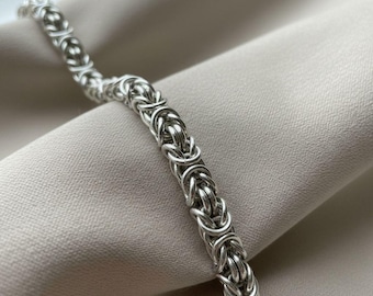 Collar de cadena bizantina de plata de 8,5 mm: joya unisex chapada en plata