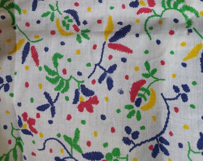 Vintage American Feed sack fabric fat quarter 18" x 22' cotton  cross-stitch flowers floral arabesque lace feedsack