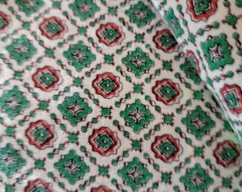 Vintage American Feed 1950's sack fabric 36 cm x 94 cm long piece. Geometric tile pattern.Shades of emerald green and rust (brown red)