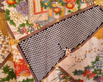 Vintage 1990's Japanese  handsewn kimono with  dyed pattern of Japanese flowers. Komon kimono.  Cream colour w/ kanako . Rinzu weave.