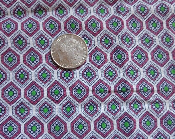 Vintage American Feed sack fabric fat quarter 39 cm x 92 cm (15" x 36") cotton geometric diamond  feedsack