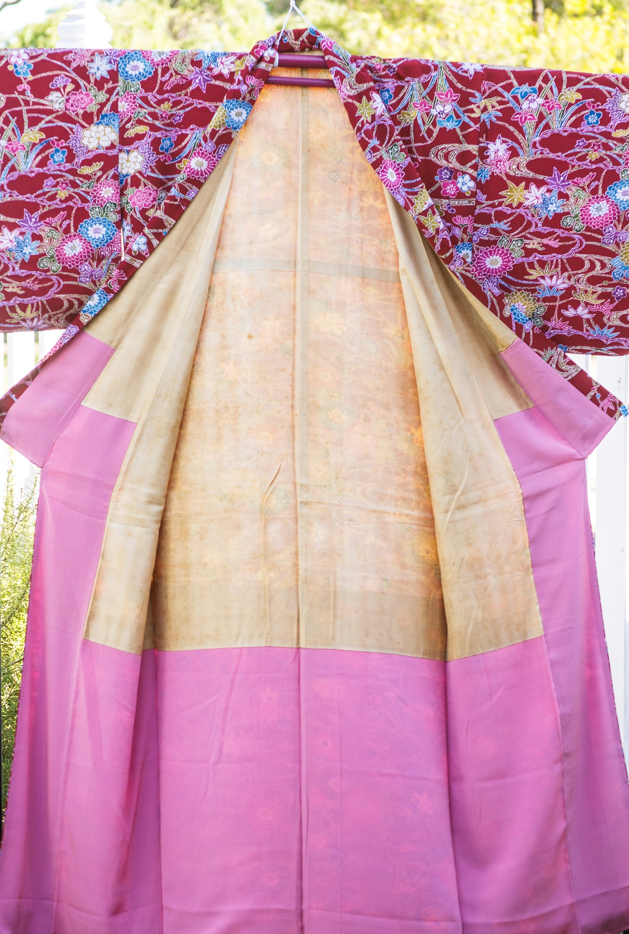 Vintage Japanese red bingata style silk kimono with chrysanthemm