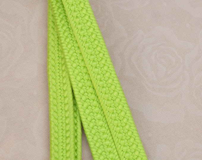 Vintage Japanese silk kumi-himo obi-jime cord flat bright leaf green type. Unused Handmade, wonderful. Hand woven.