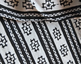 Vintage Japanese kimono black and white cotton yukata fabric 36" x 14" abstract geometric NOT MINT