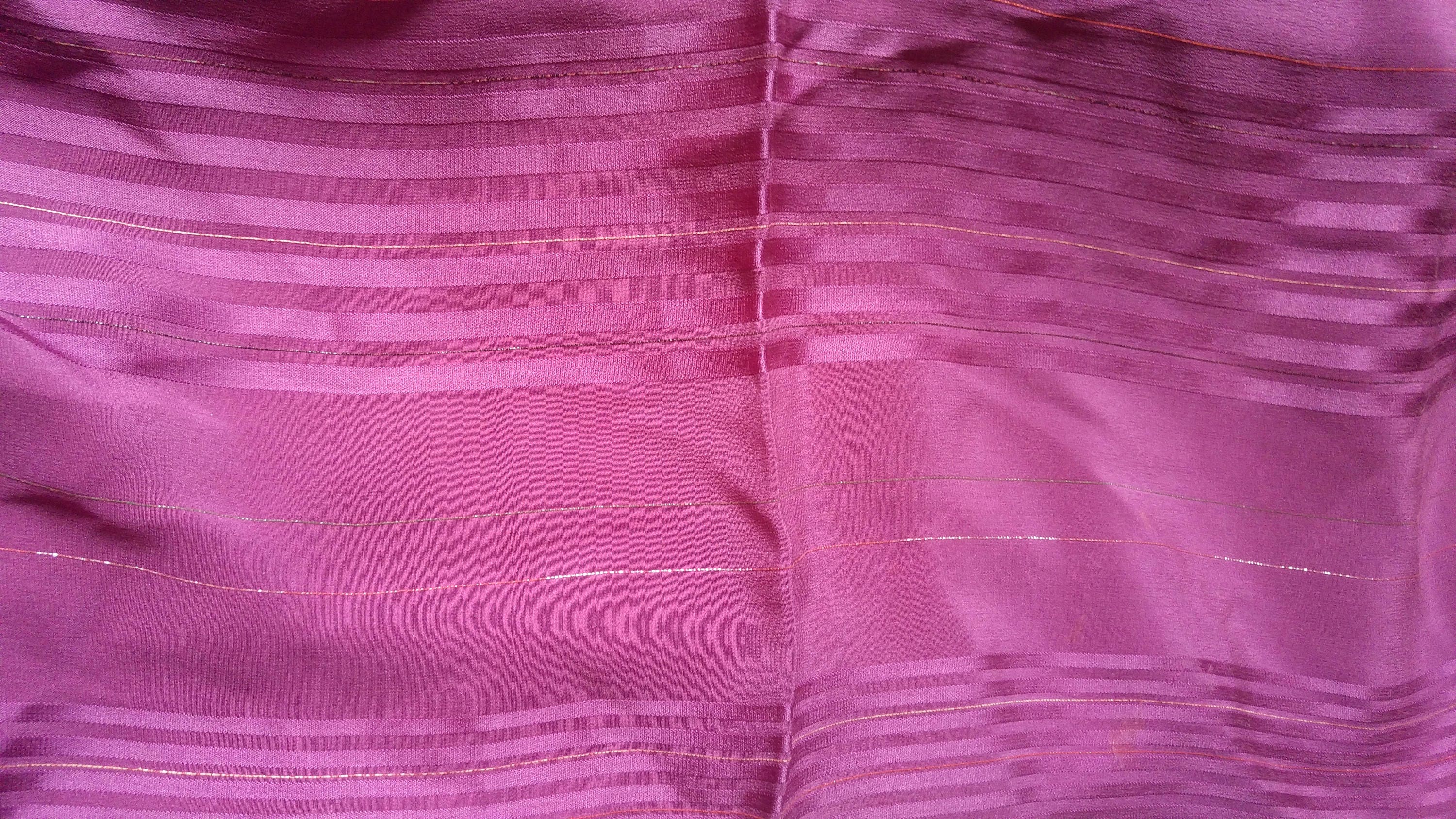 red D69 @@160 cmx 35 cm Japanese kimono silk fabric// smooth crepe// reversible