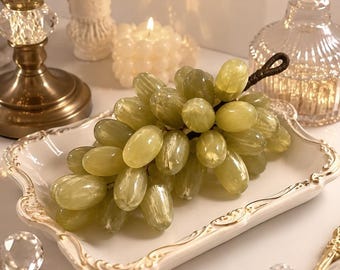 25 Grapes Green Jade Grape Ornament, Faux Fruit Sculpture, Crystal Style Home Decor, Luxury Table Centerpiece, Housewarming Gift