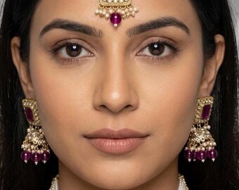 Kungligt lila Kundan choker smyckeset med Maang Tikka och Jhumkas | Indisk brudkollektion