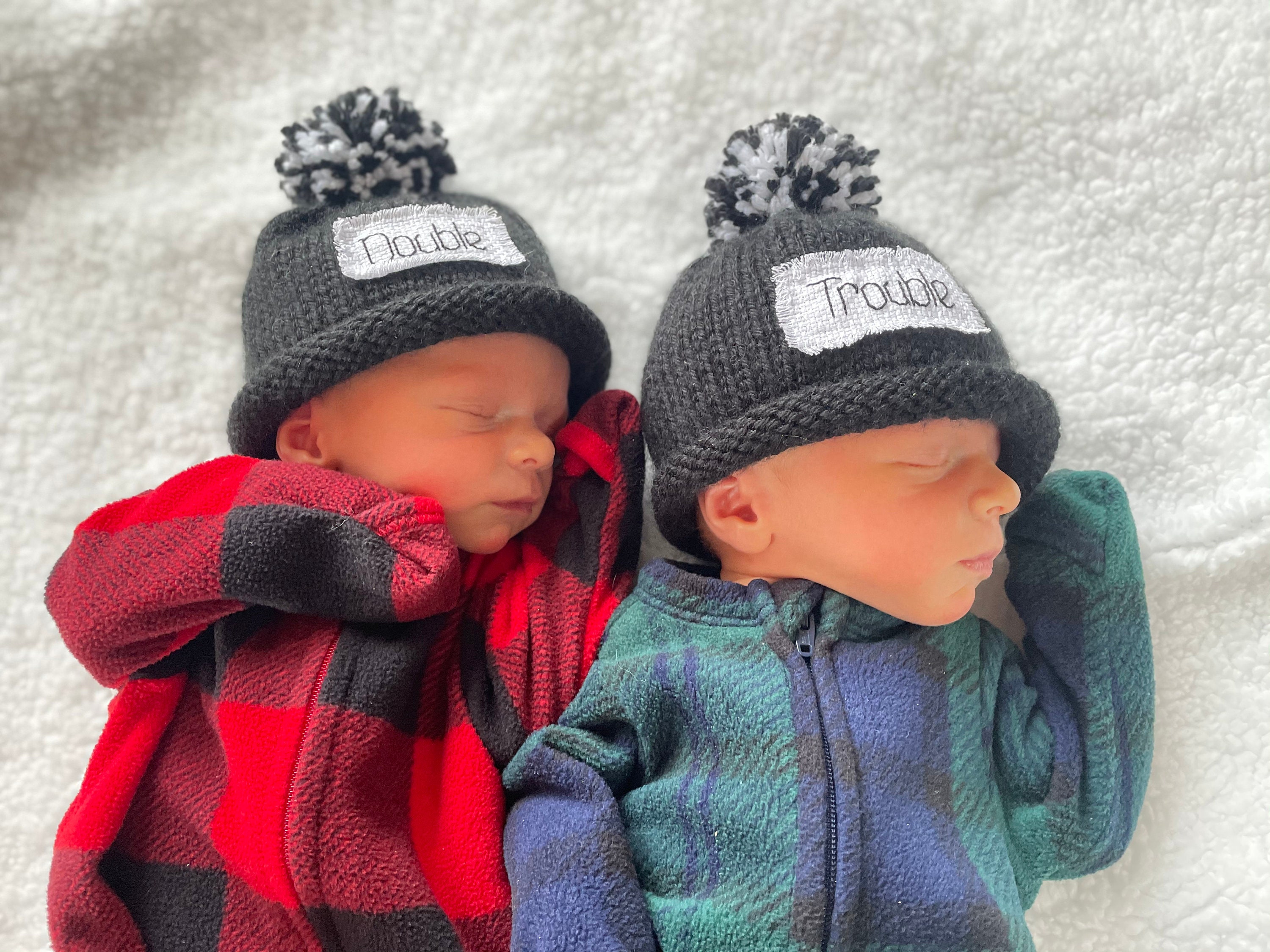 Newborn baby boy knitted hats deals
