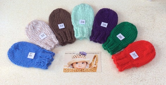 Love making premie hats. What a beautiful way to give back to the comm, Knitted Hat